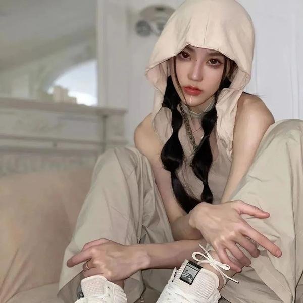 走夜路的男人